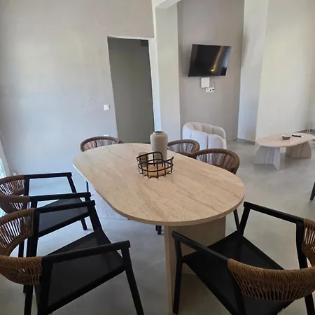 Inos Boutique Apartment *